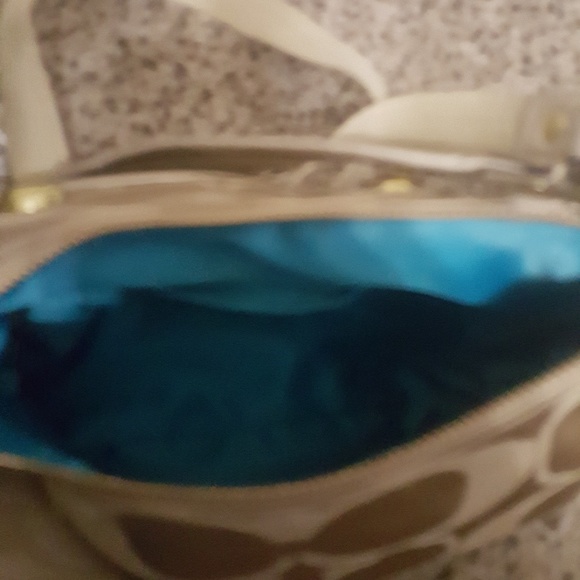 Coach Handbag - Picture 4 of 4